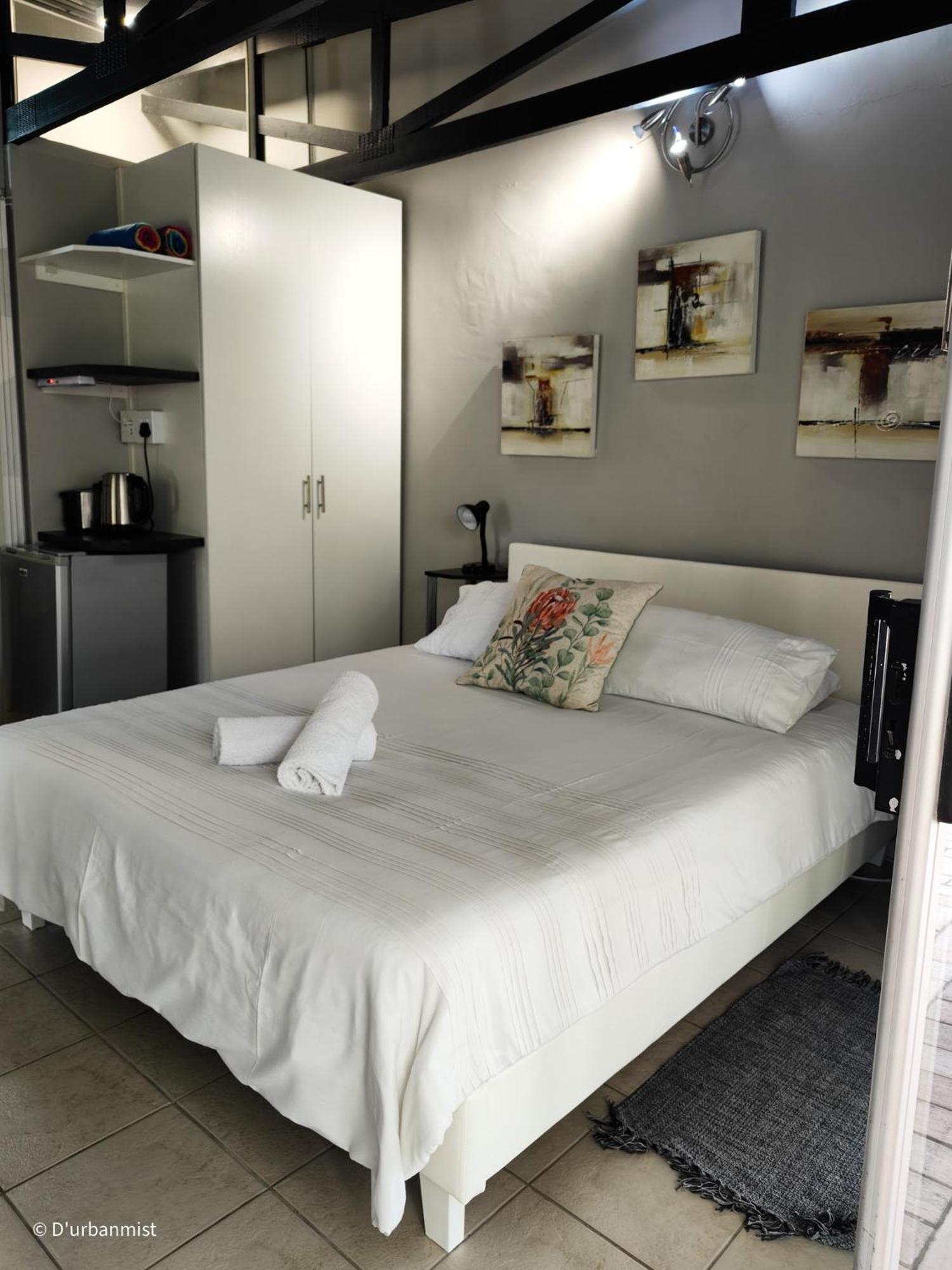 D'Urbanmist Self-Catering Guest House 더반빌 외부 사진