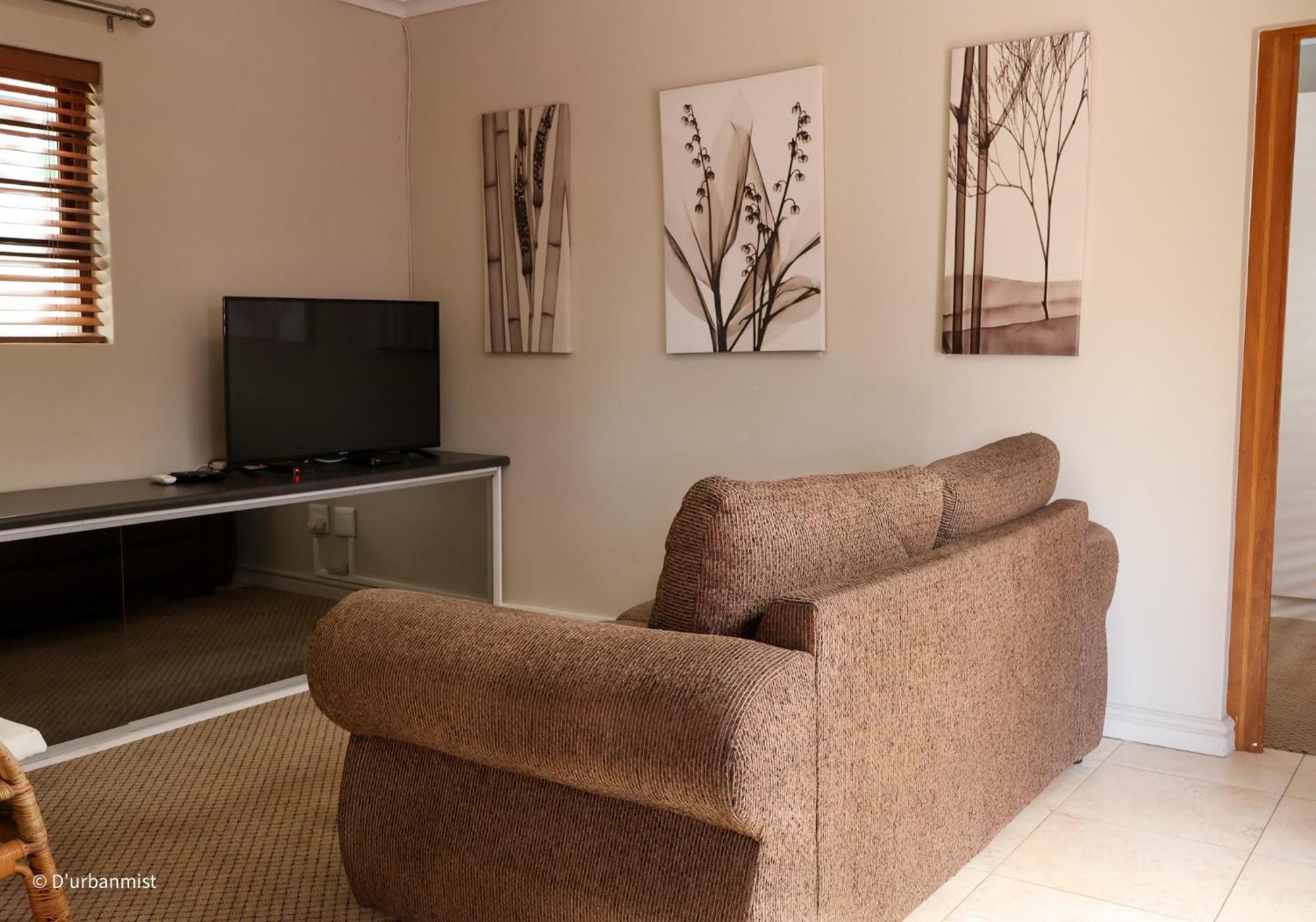 D'Urbanmist Self-Catering Guest House 더반빌 외부 사진