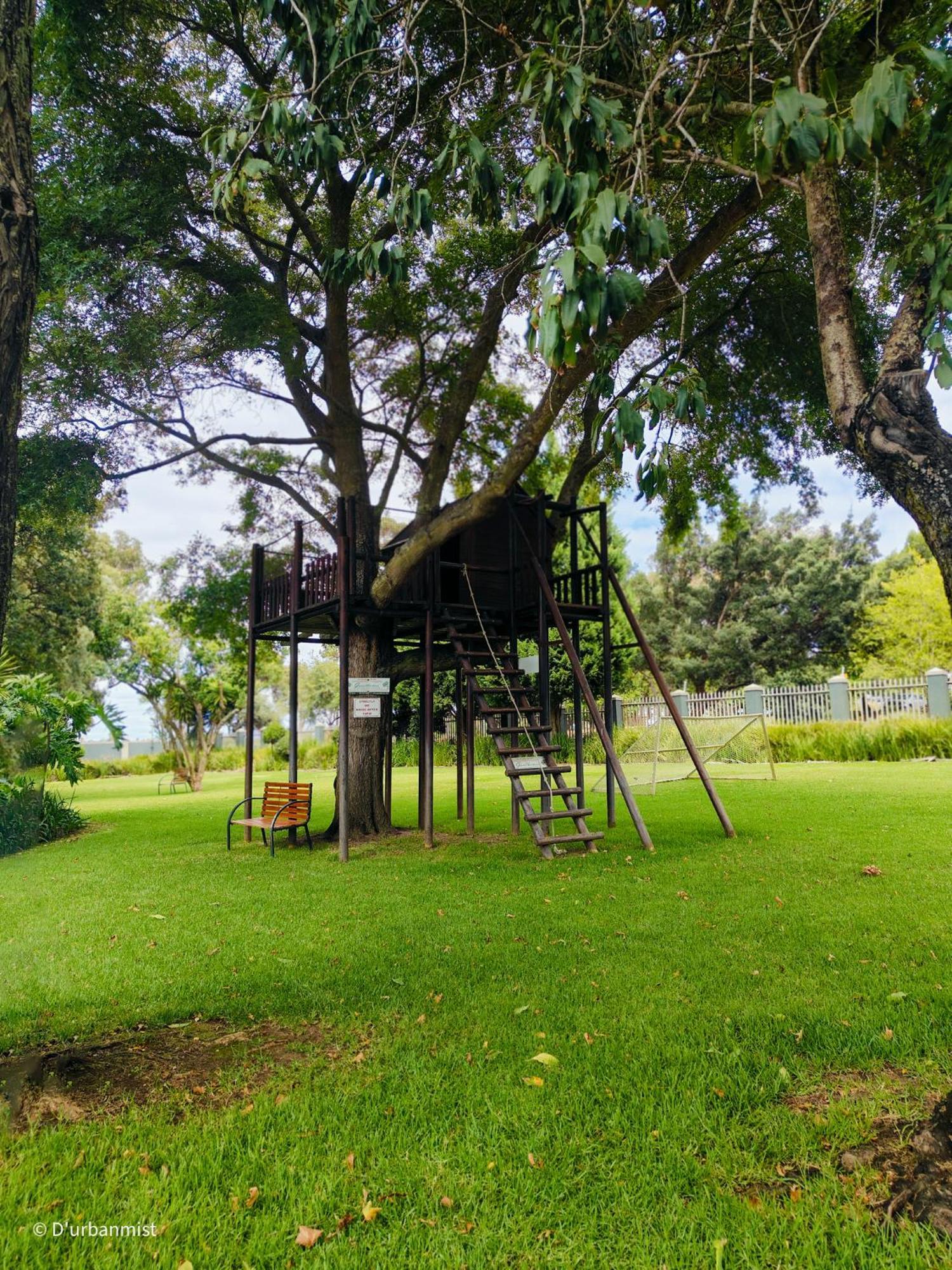 D'Urbanmist Self-Catering Guest House 더반빌 외부 사진